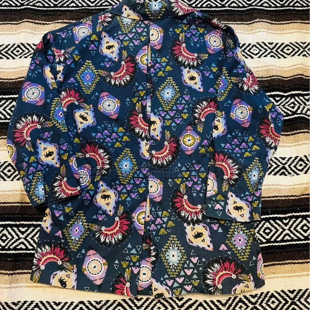 Colorful Patterned Jacket - Picture 3 of 3